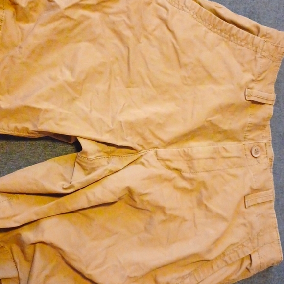 Men's Cargo Shorts - Picture 1 of 4